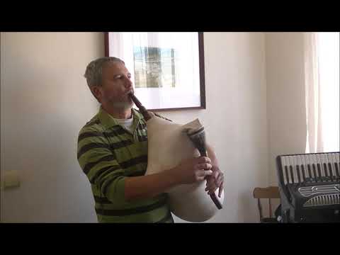 Bulgarian Kaba Gaida in E. Sound and tuning test.