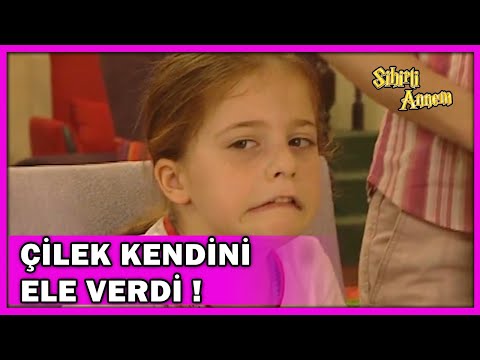 Çilek, Masal Ödevi İçin Mükemmel Bir Fikir Buldu! - Sihirli Annem 56.Bölüm