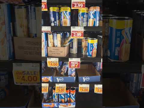 Come with me to Food lion | Last minute items. #grocerystore #foodlion #shopping