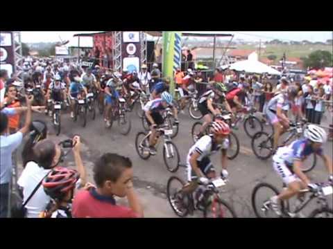 LARGADA Categoria Pró - Maratona RAVELLI 2012