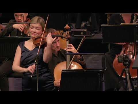 Alina Ibragimova performs Brahms' Violin Concerto with the OAE Thumbnail