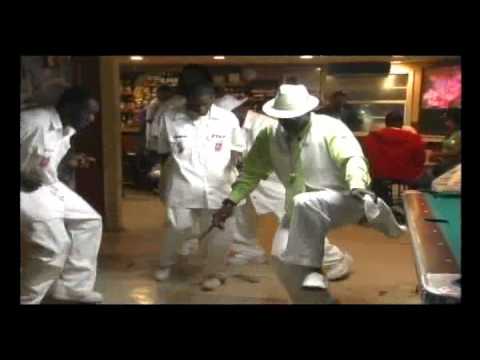 Stileet WE RAKIN N' WE SCRAPIN!....OH YEAH! OH YEAH! OH YEAH!