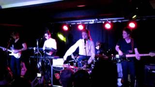 Florrie - Give Me Your Love (Sala Ramdall 17.11.2011)