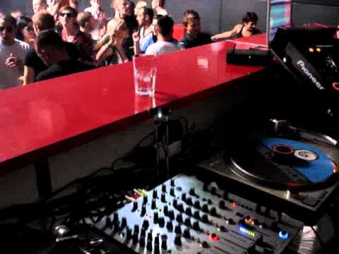 Nima Gorji live @ XS Club ( Iasi - Romania ) 18.09.2010  - part 5