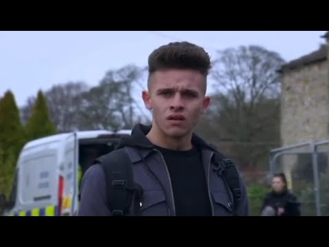 Emmerdale star Joe-Warren Plant confirms new relationship | Soaps | Metro News