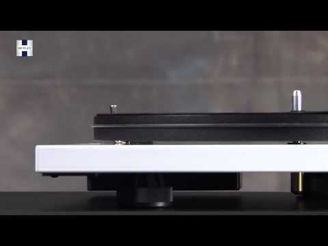 Pro-Ject Audio Essential II Digital White Turntable