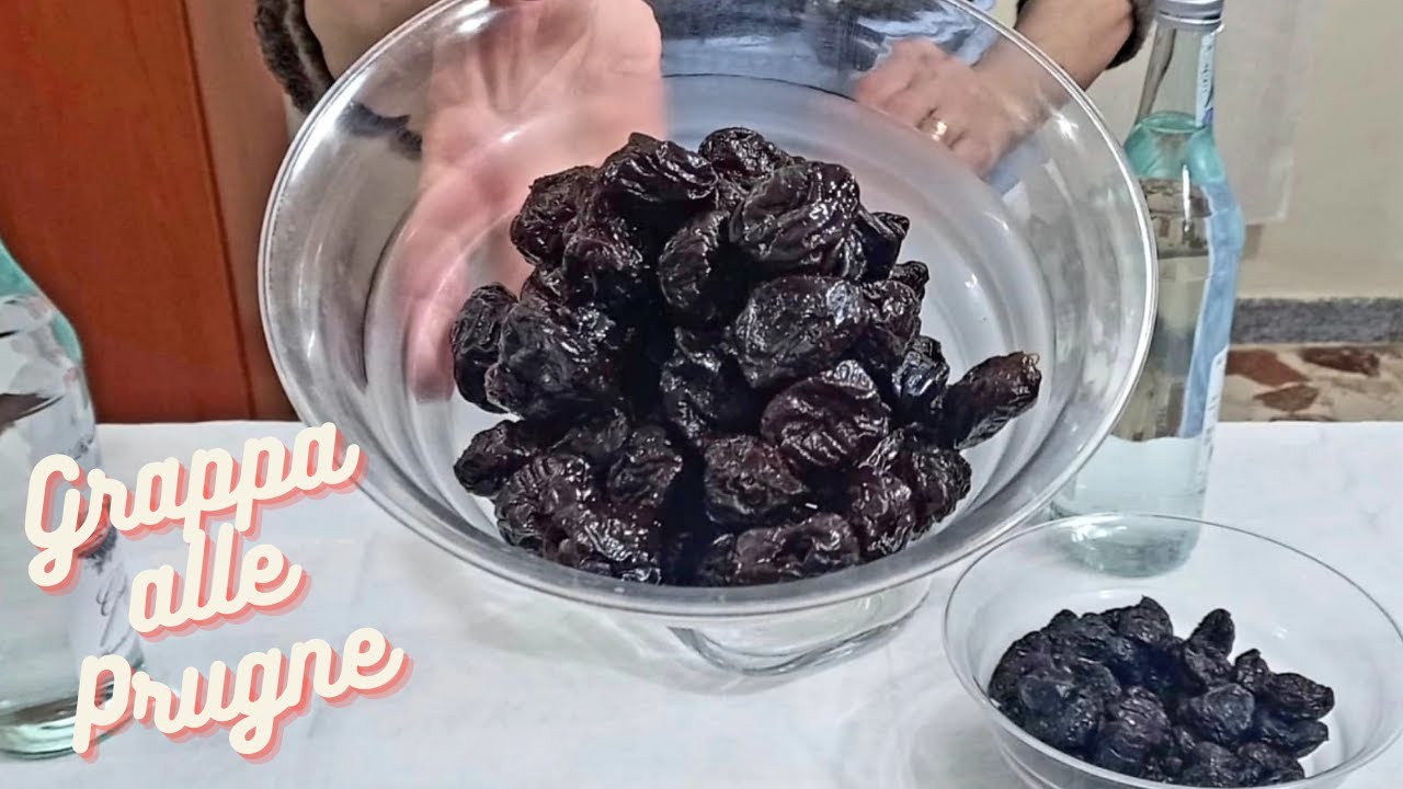 Guarda Cosa Faccio Con Un kg Di Prugne Secche e 2L Di Grappa!