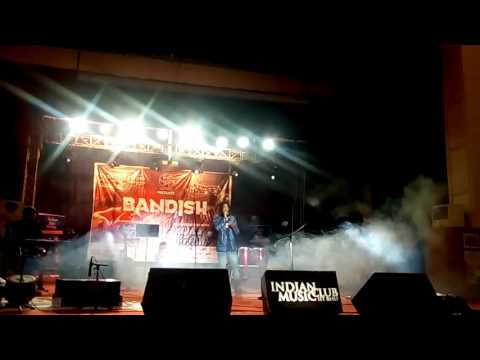 Yogi Live singing Indian music club Sufi Unpluged