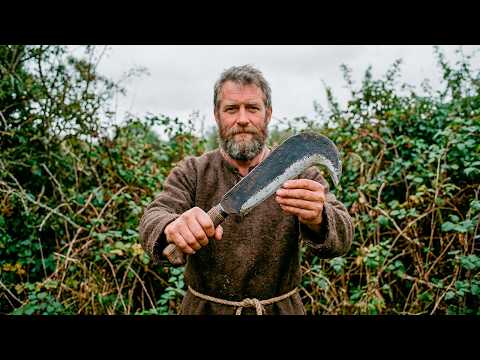 Why Medieval Peasants Carried One Blade That Replaced 6 Modern Tools