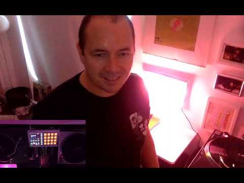 STEVIE SOLE MIDDLETON HOUSE MUSIC IN I-SOLE-ATION