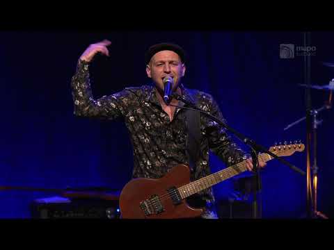 Little G Weevil Band: Top Model (Live at Müpa Budapest)