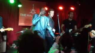 Neville Staple performs 'Monkey Man' with The Carnabys