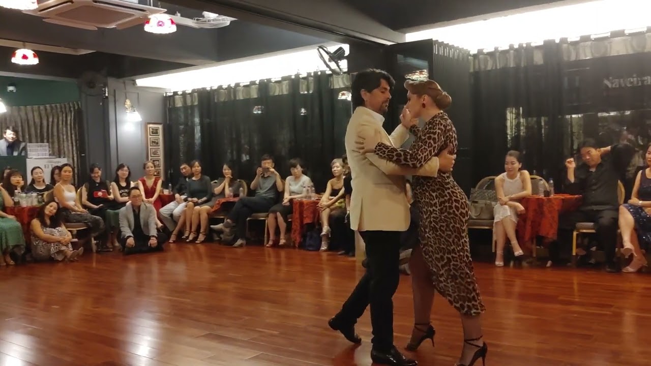 [Rodolfo Biagi, Teófilo Ibáñez - Lejos de ti] Ariadna Naveira & Fernando Sanchez