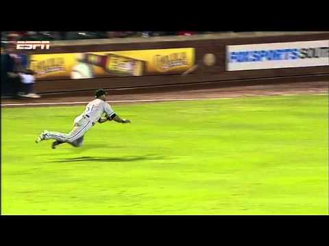 2012/04/08 Rios' outstanding catch