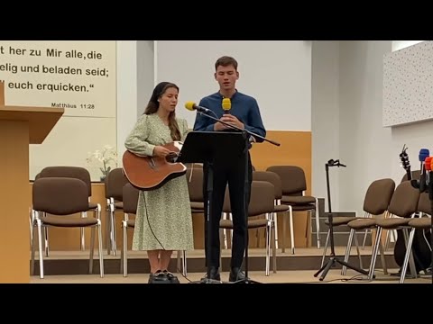 Titus și Raluca Toderică - Luptați Luptați, puțin mai este (E lupta tot mai grea pe cale)