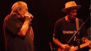 Ben Harper &amp; Charlie Musselwhite - I&#39;m In I&#39;m Out And I&#39;m Gone (01-29-2013)