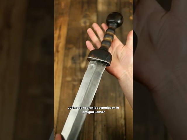 Vídeo relacionado con Lord Of Battles Escudo medieval redondo Boss acero forjado a mano Umbo acabado pulido con remaches celta y vikinga escudos históricas recreaciones, polaco, 7.5", polaco, 7.5"