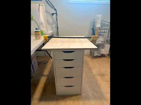 Expandable craft table DIY