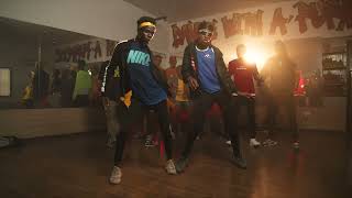 Download lagu Vudumane - Shoe Size [Remix] feat. Zlatan mp3