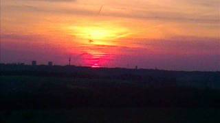 Wolfsheim  Wundervoll    Lyrics  Wenn man die Augen öffnet....