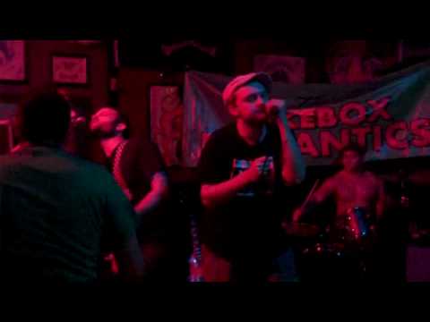 The Jukebox Romantics- Famous Last Line, Supply & Demand, live at Snapper Magee's