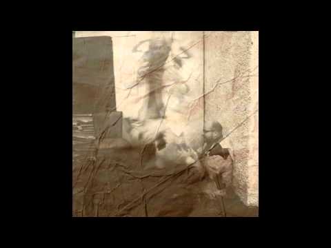 12. Bujko - Filar feat. Ola