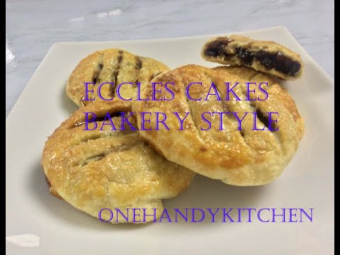 Bakery Style Eccles Cakes With Flaky Pastry
