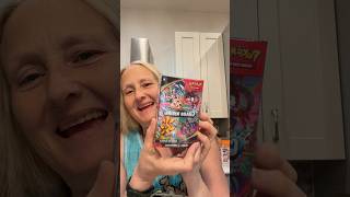 Chaos Rising booster bundle #pokemon #chaos #booster #bundle #mom13collectz # #pokemontcg #pokémon