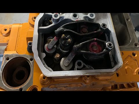 Part 18 6.7 Cummins Build Installing The Rocker Arms and Its Painted..