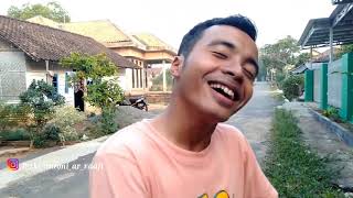 Download lagu MENDADAK VIRAL NENG AYU SI TUKANG JAMU CANTIK !!! BUAT HEBOH PARA NETIZEN!!! mp3