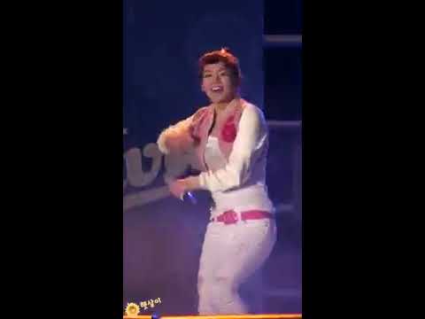 [Fancam] 100206 Hyoyeon 효연 - GEE | Oak Valley 09-10 Winter Festival
