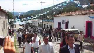 preview picture of video 'Peregrinacion HIjos Ausentes 28/Sep/08 Oconahua'
