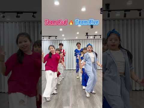 Pick your team! Perfect body, perfect smile dance trend 💃