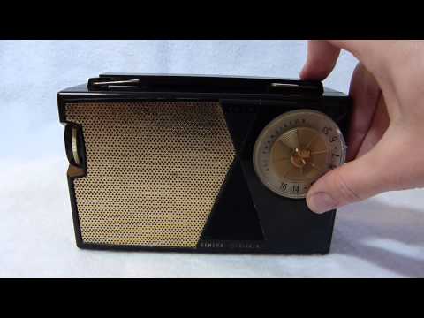 1959 General Electric P807A American made transistor radio