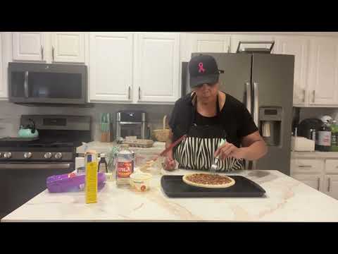 Southern Pecan Pie | Make Ahead Dessert | Stress Free Holiday Entertaining.