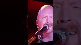 red Marlow and Blake Shelton performing live on the voice