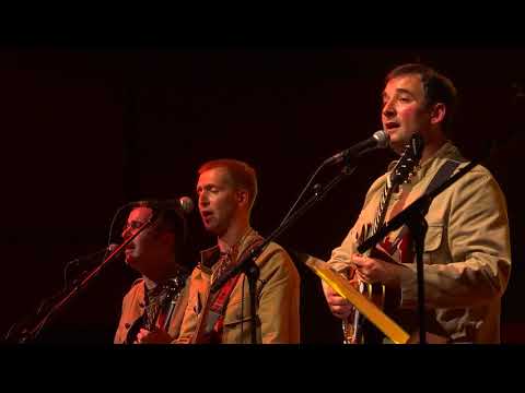 The Beatles Revival Orchestra feat. Ivan Pešut – Carry That Weight