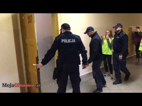 22.02.2019 Oleśnica - ćwiczenia antyterrorystyczne w SP7