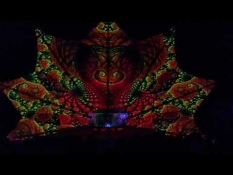 Goa Gil playing Necropsycho & Magnetik Sadhu - A Curandeira (São Paulo - Brasil) 2017