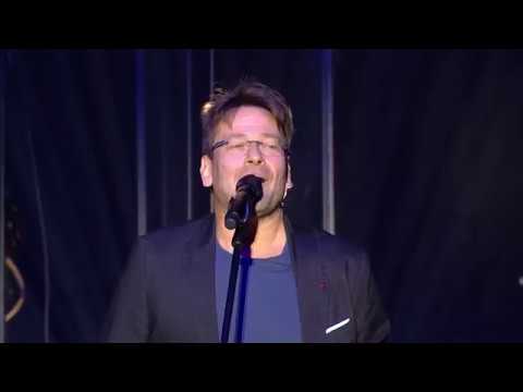 Kispál és a Borz feat. Likó Marcell - Autók a tenger felé