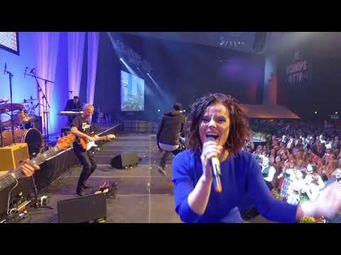 Egon 7 - Musikvideo "Ich will dass du kämpfst" live