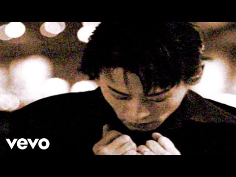 「END OF SORROW」MV のサムネイル