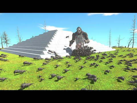 Battle on PYRAMID Surrounded by SPIDERS - Animal Revolt Battle Simulator
