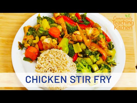 How to Make: Chicken Stir Fry - In The Kitchen w/ Kayla