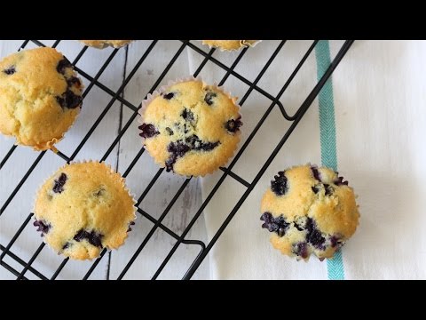 Easy and Moist Blueberry Muffin Recipe