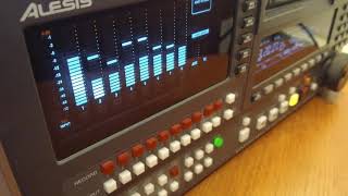 Video thumbnail for Alesis M20 ADAT recorder by Swiss National Sound Archives