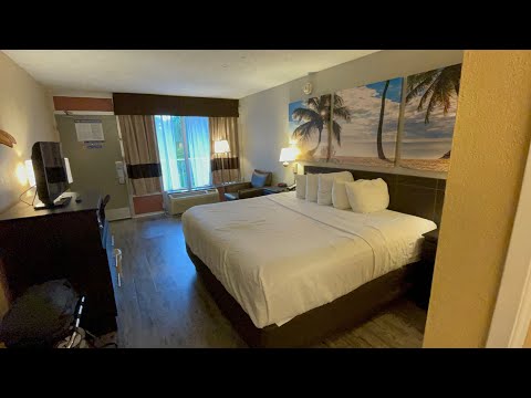 11/19/21  Days Inn Fort Lauderdale north airport on Oakland Park Blvd