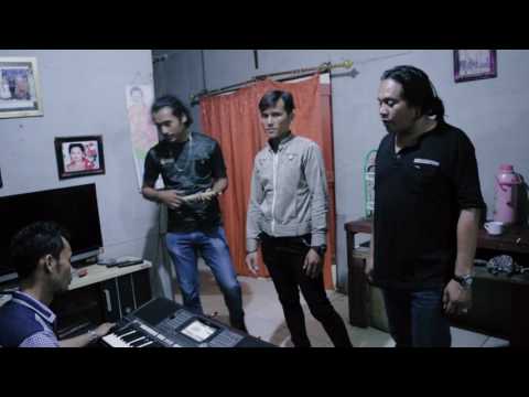 mantap : Triamor - Sagak gabe Boni (Latihan)