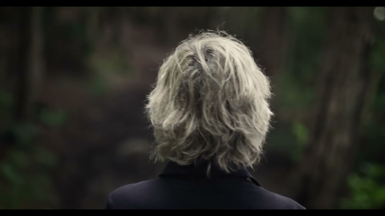 Hélène Dorion, MES FORÊTS - "L'écorce incertaine", court-métrage réalisé par Sira Chayer.