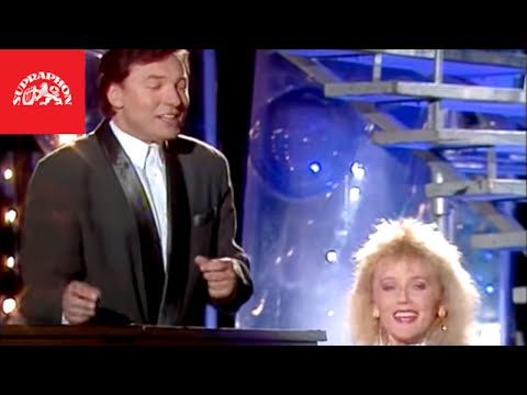 Karel Gott & Marika Gombitová - Neznámy pár (oficiální video)